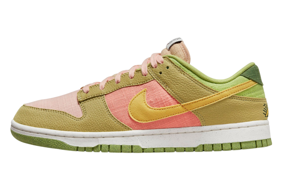 Nike Dunk Low ‘Sun Club – Arctic Orange Sanded Gold’