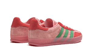 Gazelle_Indoor_Semi_Pink_Spark_Preloved_Scarlet-IG6782-2.png