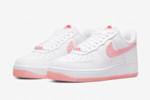 Nike-Air-Force-1-Valentines-Day-DQ9320-100-Release-Date-4.jpg