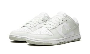 baskets-dunk-low-next-nature-white-mint-pour-homme-et-femme-disponible-sur-kikikickz-632034_800x.jpg
