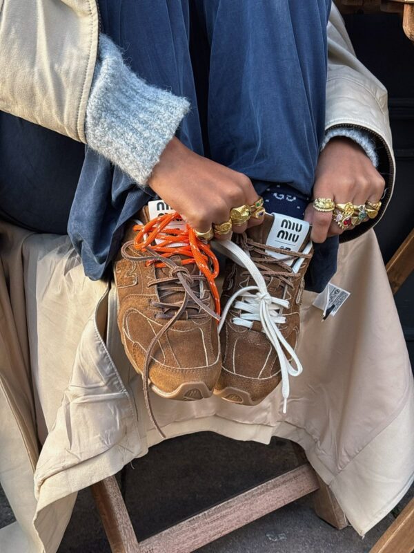 New Balance 530 x Miu Miu Cinnamon - Imagen 2