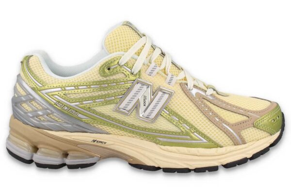 New Balance 1906R Yellow/Parchment