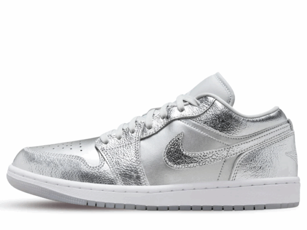 Jordan 1 Low Metallic Silver (Womens)