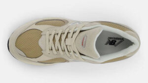 New Balance 2002R Incense Grey