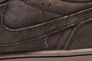 jordan-1-retro-low-og-sp-travis-scott-velvet-brown-sneakerhype-7.jpg