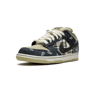 nike-sb-dunk-low-x-travis-scott-4.png