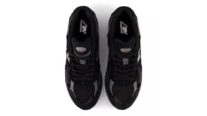 New Balance 2002R Gore-Tex Protection Pack Black