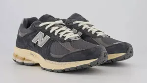New Balance 2002R Phantom