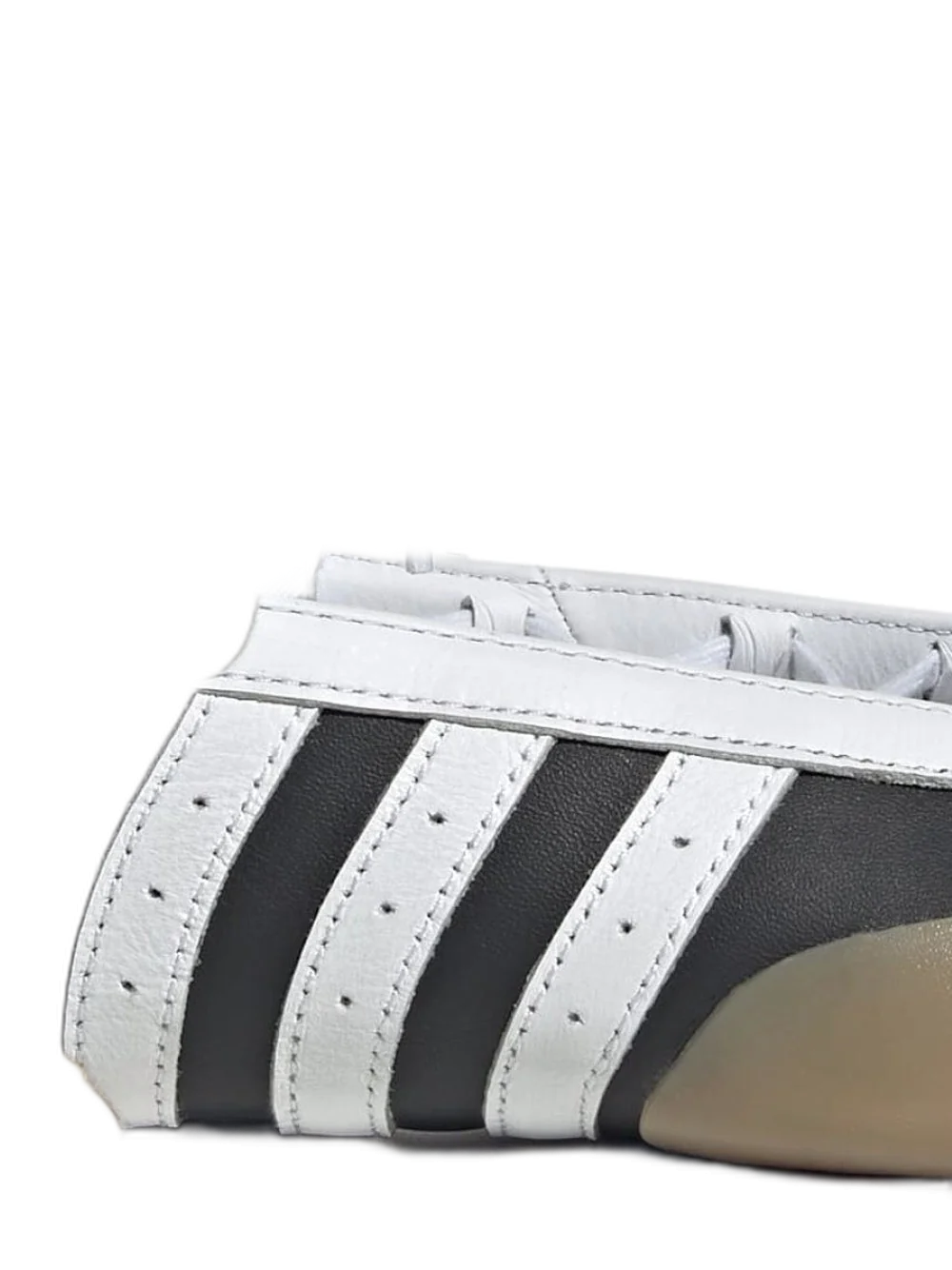 Adidas Taekwondo Mei Black outfit