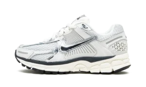 Nike Zoom Vomero 5 Photon Dust